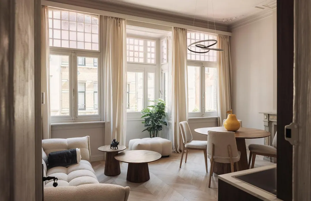 Zurenborg Suites-1