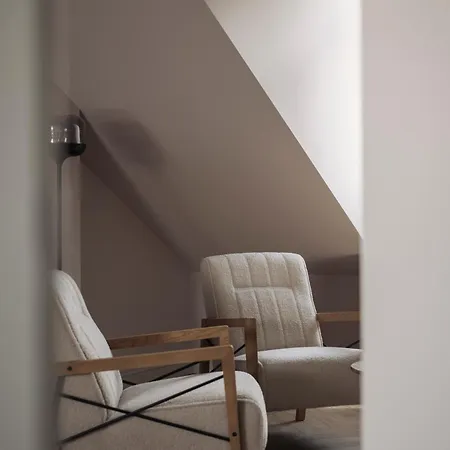 Zurenborg Suites-3