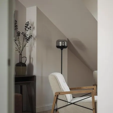 Zurenborg Suites-2