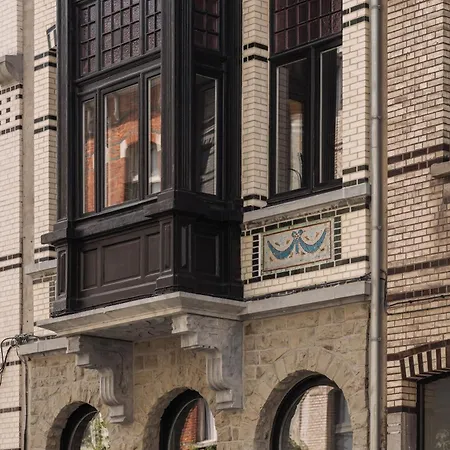 Zurenborg Suites-2